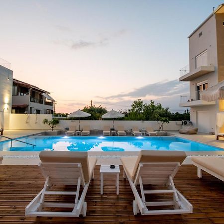 Ennea Suites-Earth Suite Flambouras Bagian luar foto