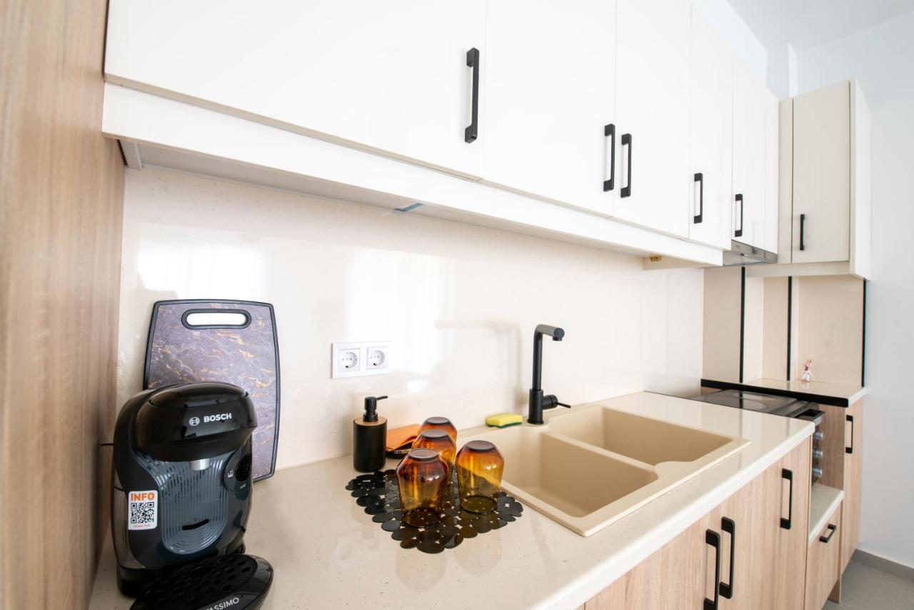 Ennea Suites-Earth Suite Flambouras Bagian luar foto