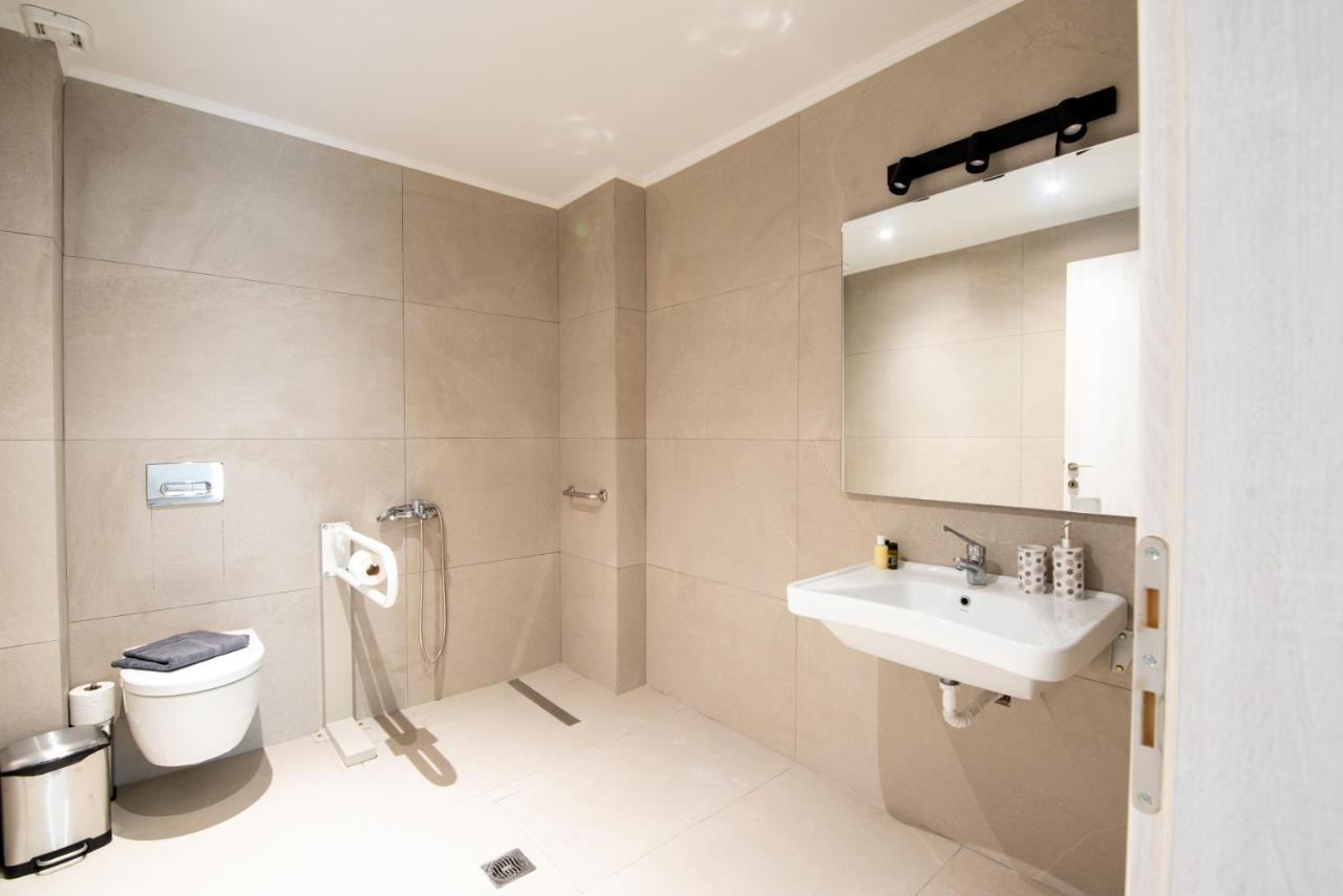 Ennea Suites-Earth Suite Flambouras Bagian luar foto