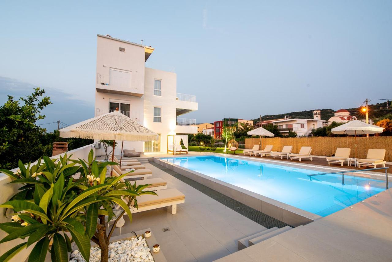 Ennea Suites-Earth Suite Flambouras Bagian luar foto